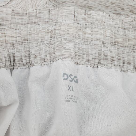 DSG Womens XL High Rise‎ Stride Short Heather Texture White Brief Lined New - Picture 3 of 7